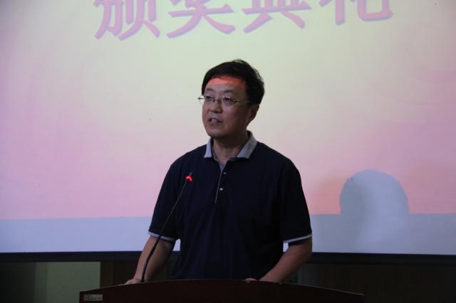 校党委副书记曹德欣致辞 校党委副书记曹德欣致辞